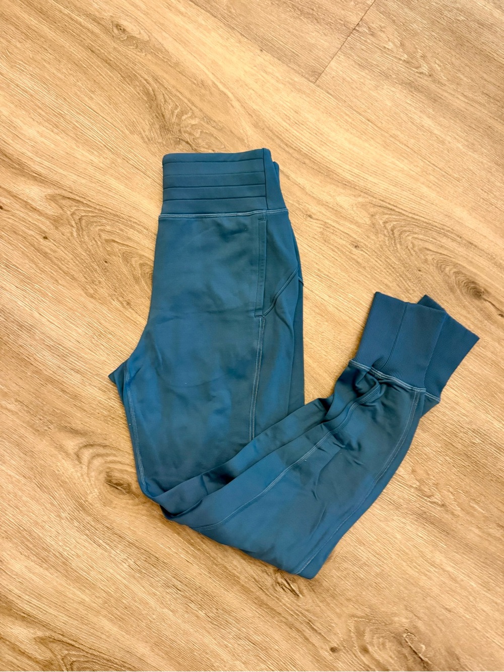Teal Lululemon High-Waist Athletic Joggers